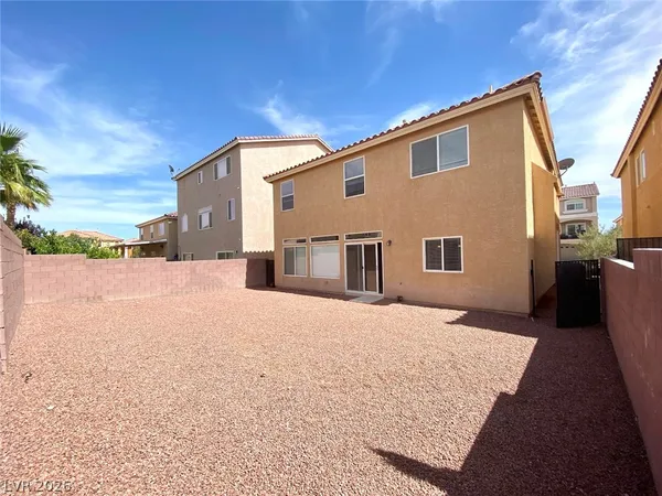 $2,600 | 6330 Tomahawk Mill Court, Las Vegas, NV 89139