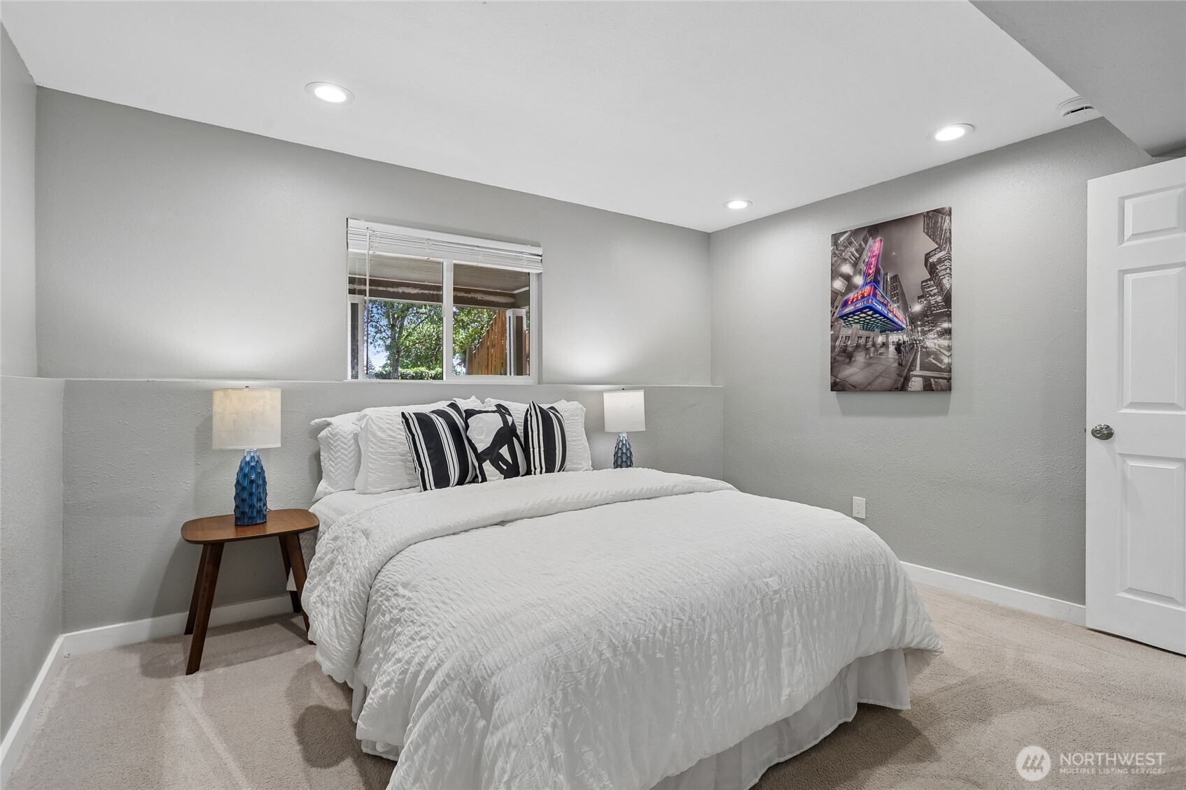 22719 1st Place West Bothell, WA 98021 - Photo 23 of 35