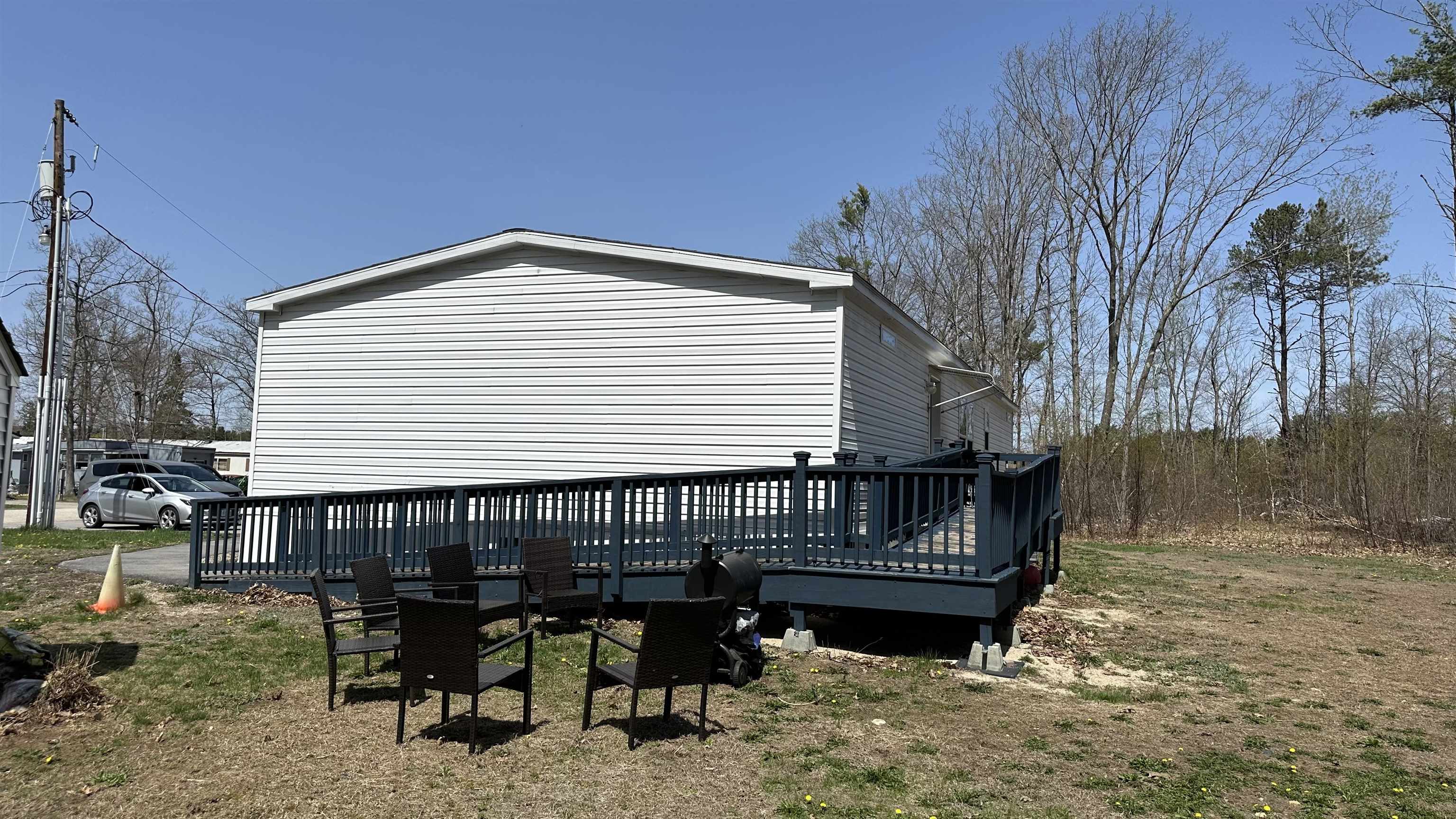 14 Clayton Avenue Rochester, NH 03867 - Photo 4 of 23
