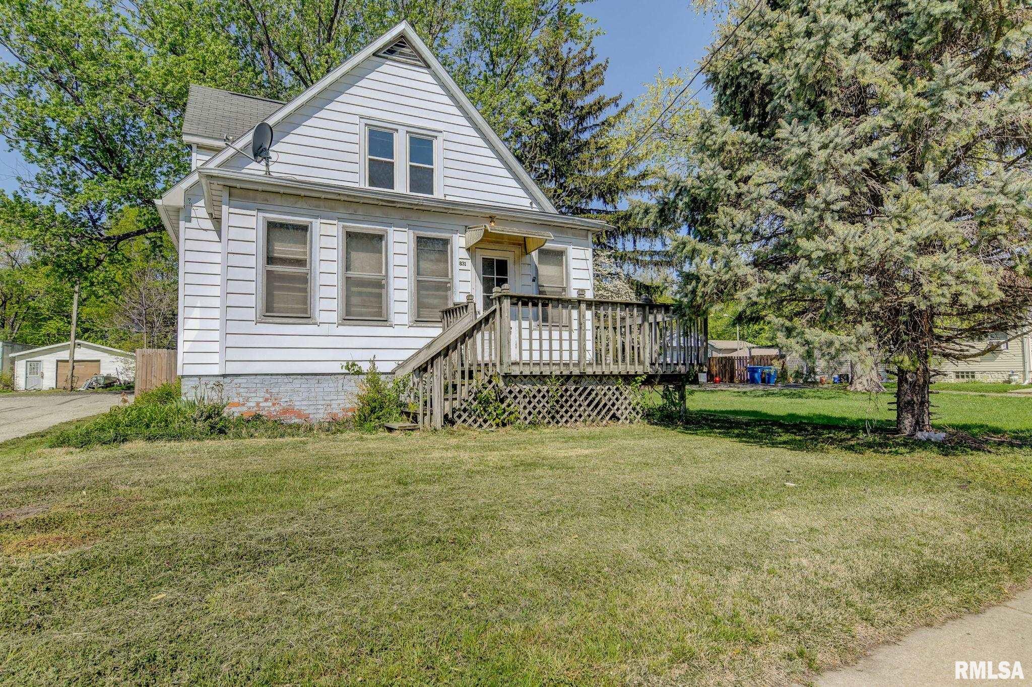 831 North Milton Avenue Springfield, IL 62702 - Photo 1 of 34 Gallery Image 1