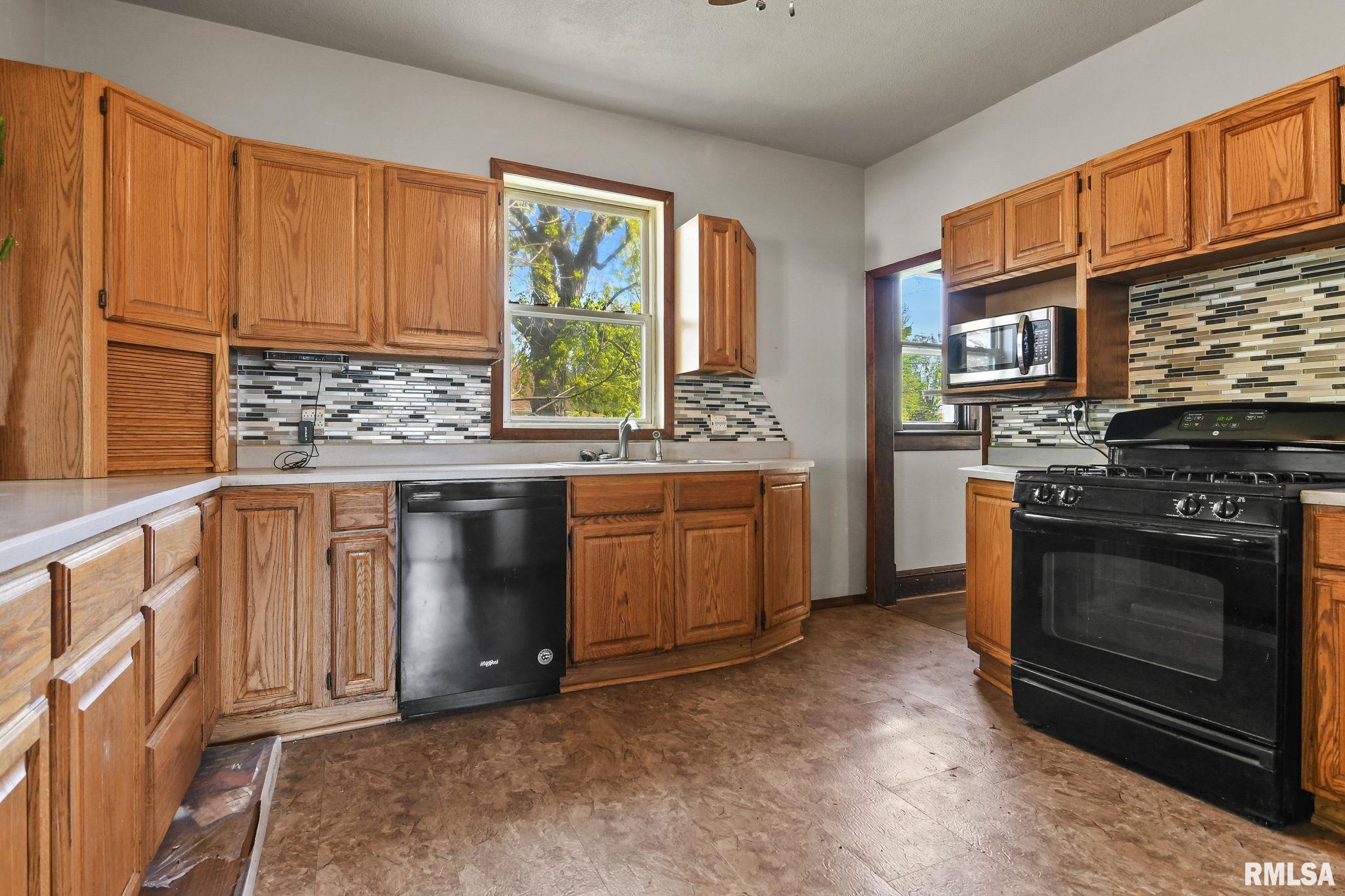 831 North Milton Avenue Springfield, IL 62702 - Photo 13 of 34 Gallery Image 13