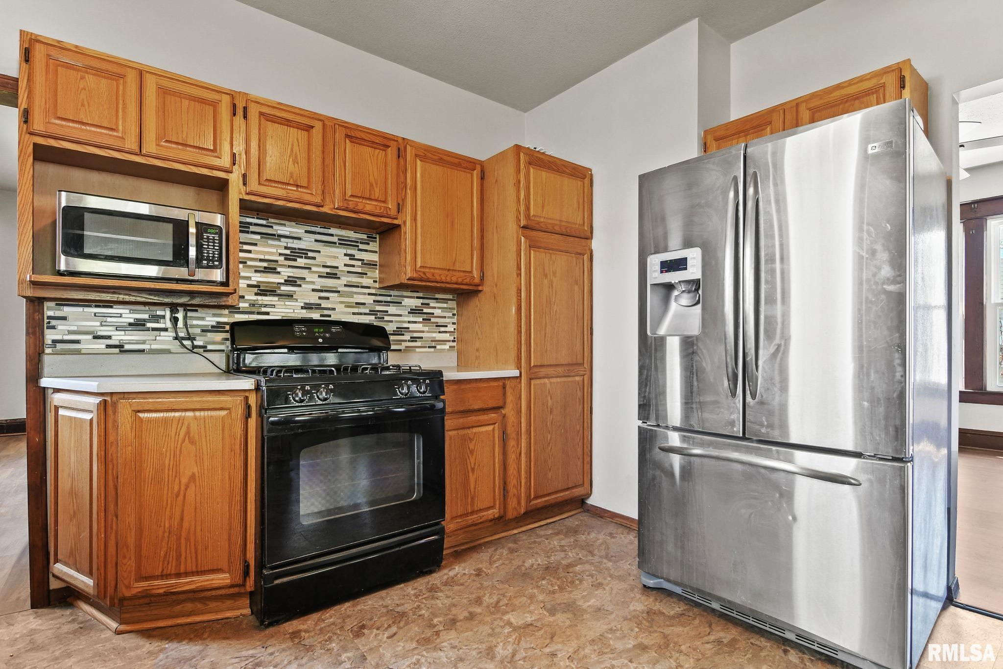 831 North Milton Avenue Springfield, IL 62702 - Photo 15 of 34 Gallery Image 15