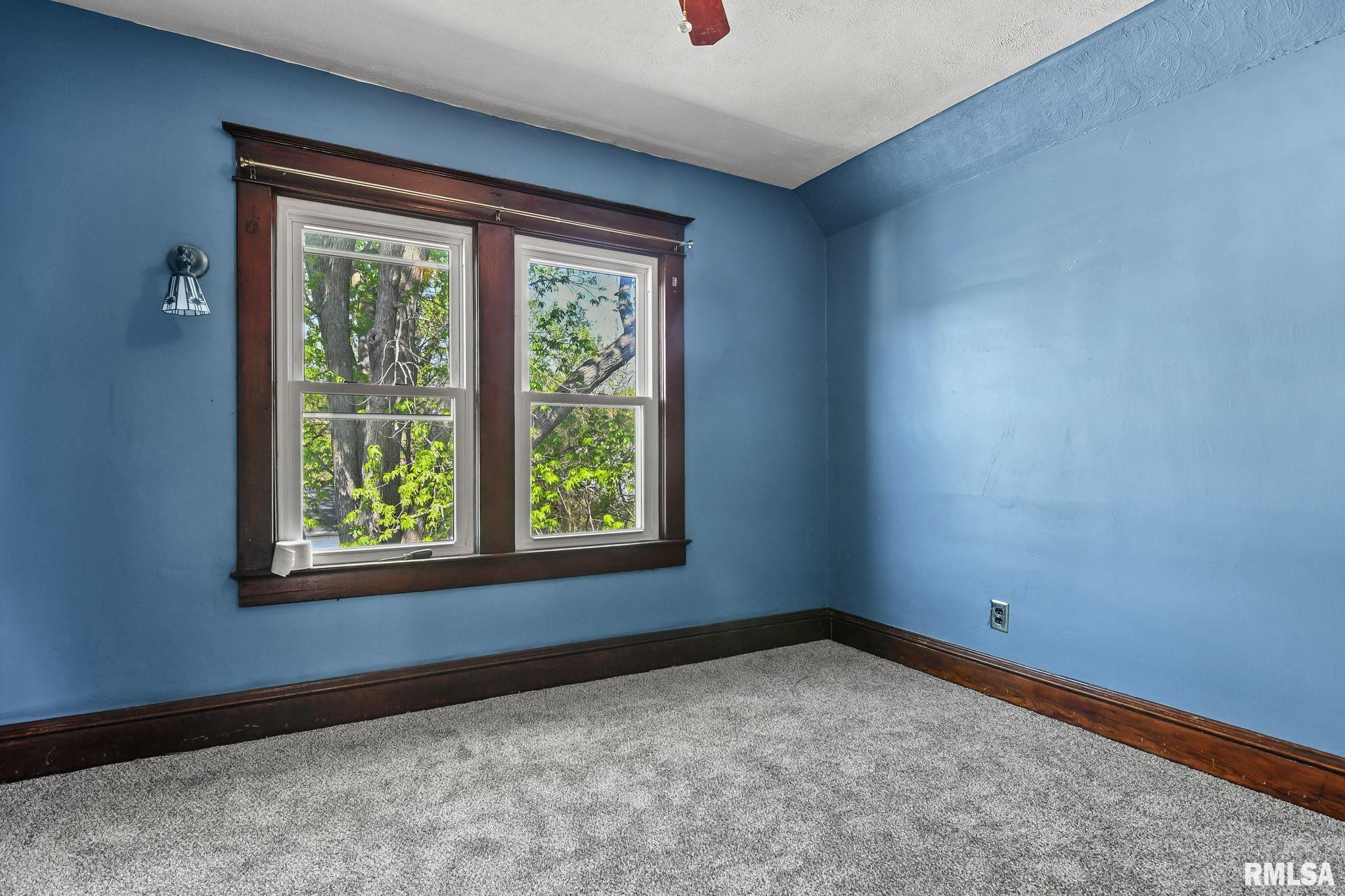 831 North Milton Avenue Springfield, IL 62702 - Photo 18 of 34 Gallery Image 18