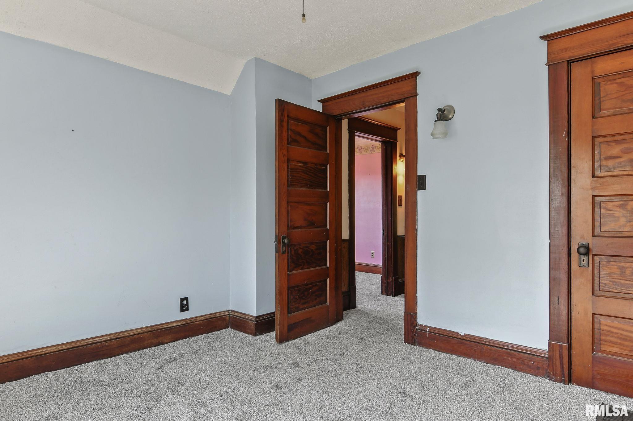 831 North Milton Avenue Springfield, IL 62702 - Photo 24 of 34 Gallery Image 24