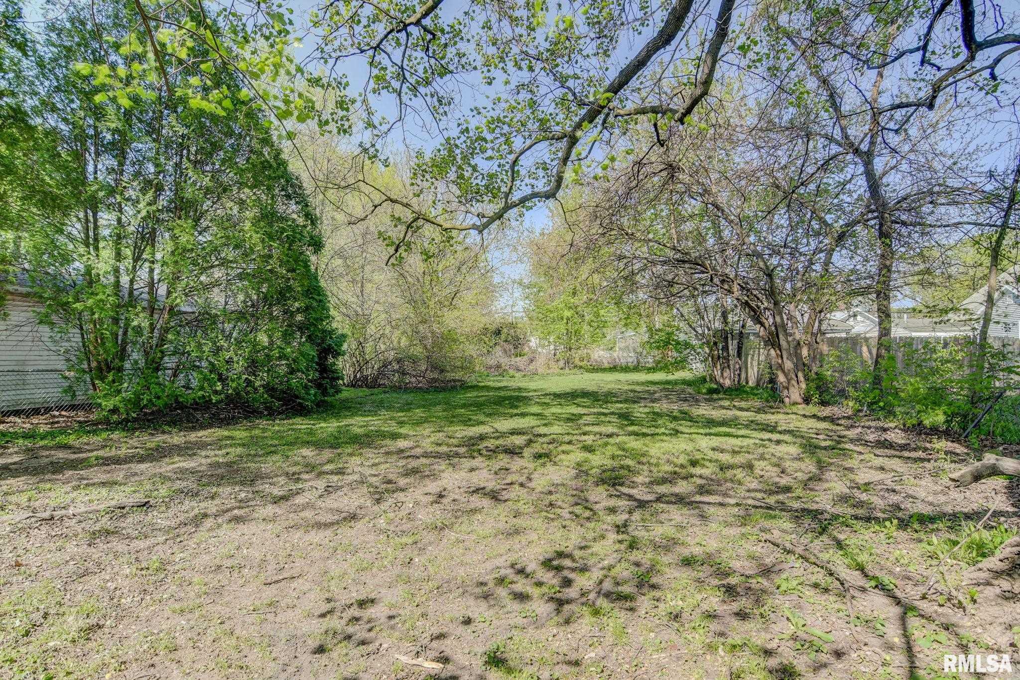 831 North Milton Avenue Springfield, IL 62702 - Photo 30 of 34 Gallery Image 30