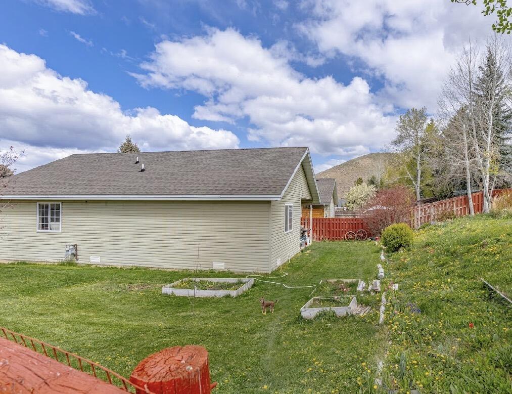 219 9th Street Bellevue, ID 83313 - Photo 12 of 12 yard