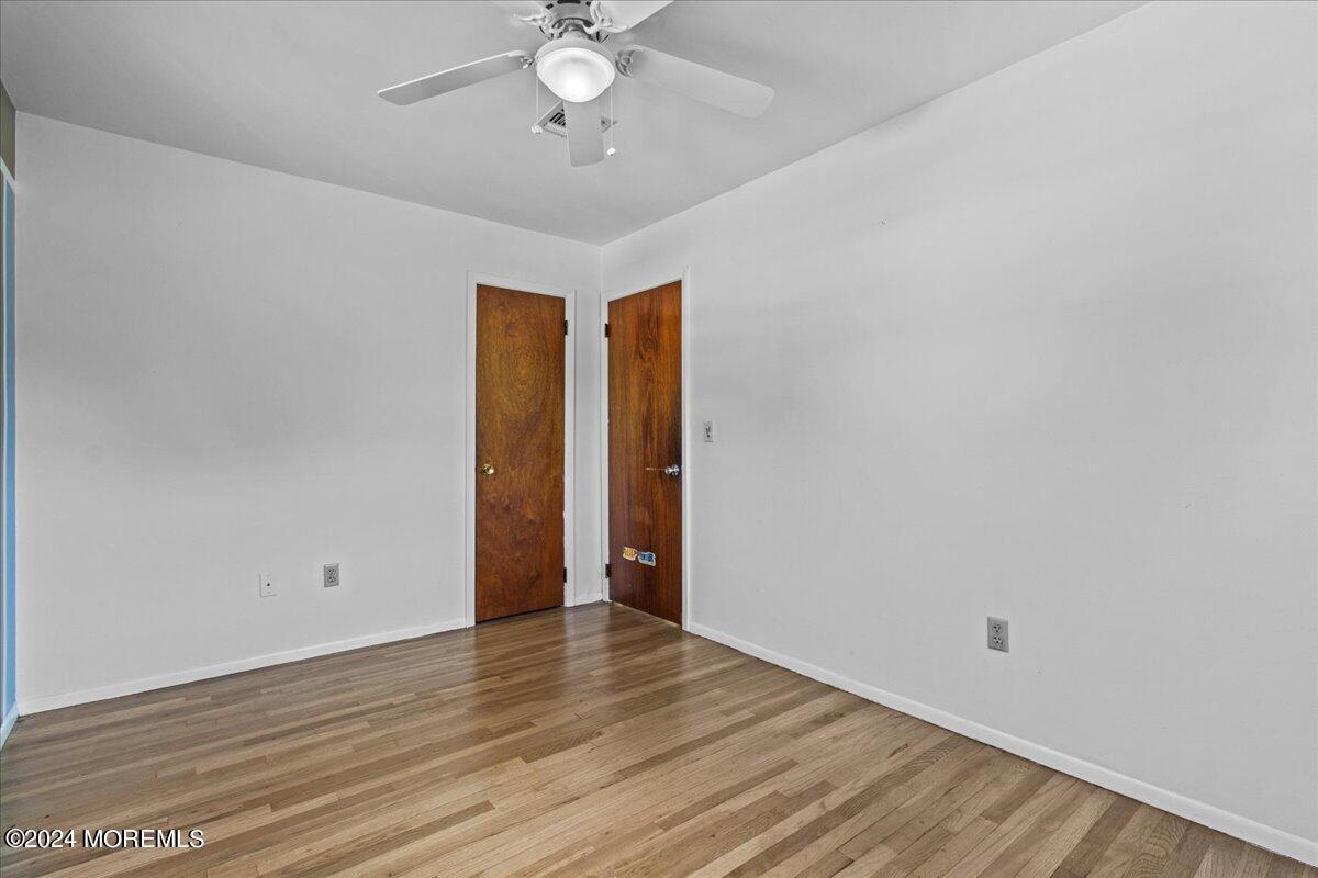 811 Harvey Road Toms River, NJ 08753 - Photo 19 of 52 21-IMG_4612