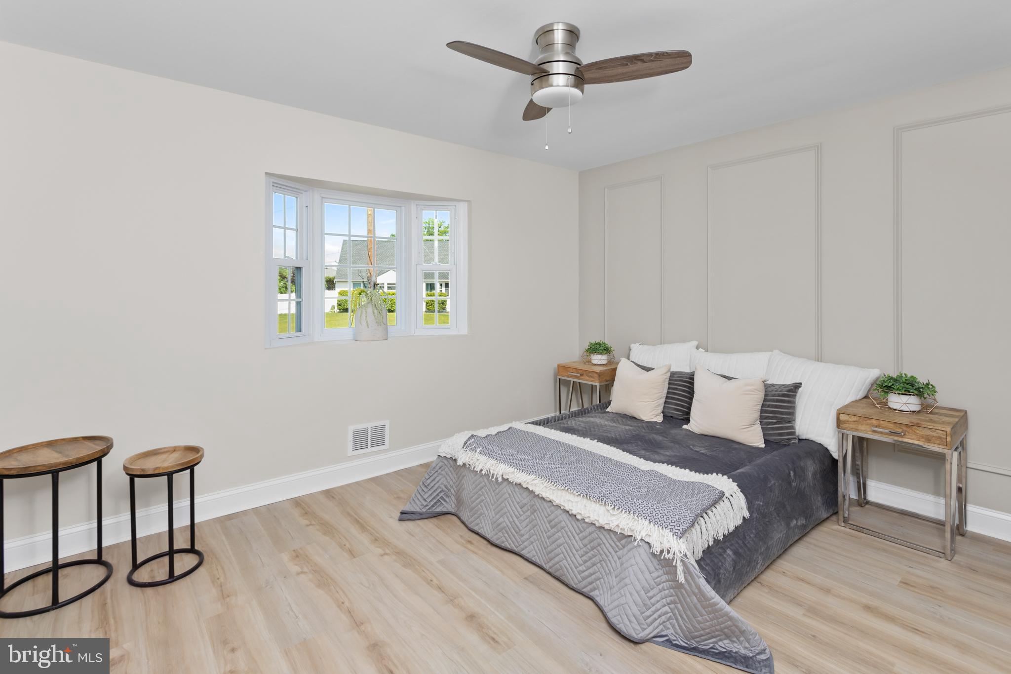 124 Gary Drive Hamilton, NJ 08690 - Photo 14 of 31 a bedroom with a bed and a window