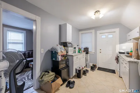 $899,000 | 192 Knickerbocker Avenue, Stamford, CT 06907