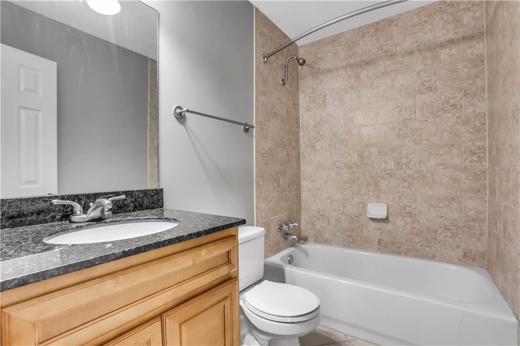1468 Briarwood Road Northeast, Unit 2006 Atlanta, GA 30319 - Photo 19 of 36
