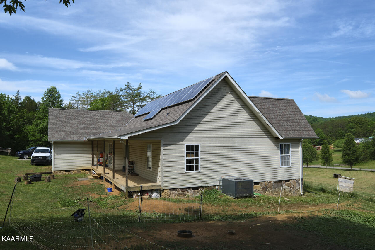 235 Raccoon Valley Road Maynardville, TN 37807 - Photo 36 of 48 235 Raccoon Valley Rd 24