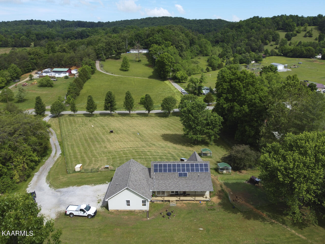 235 Raccoon Valley Rd 9