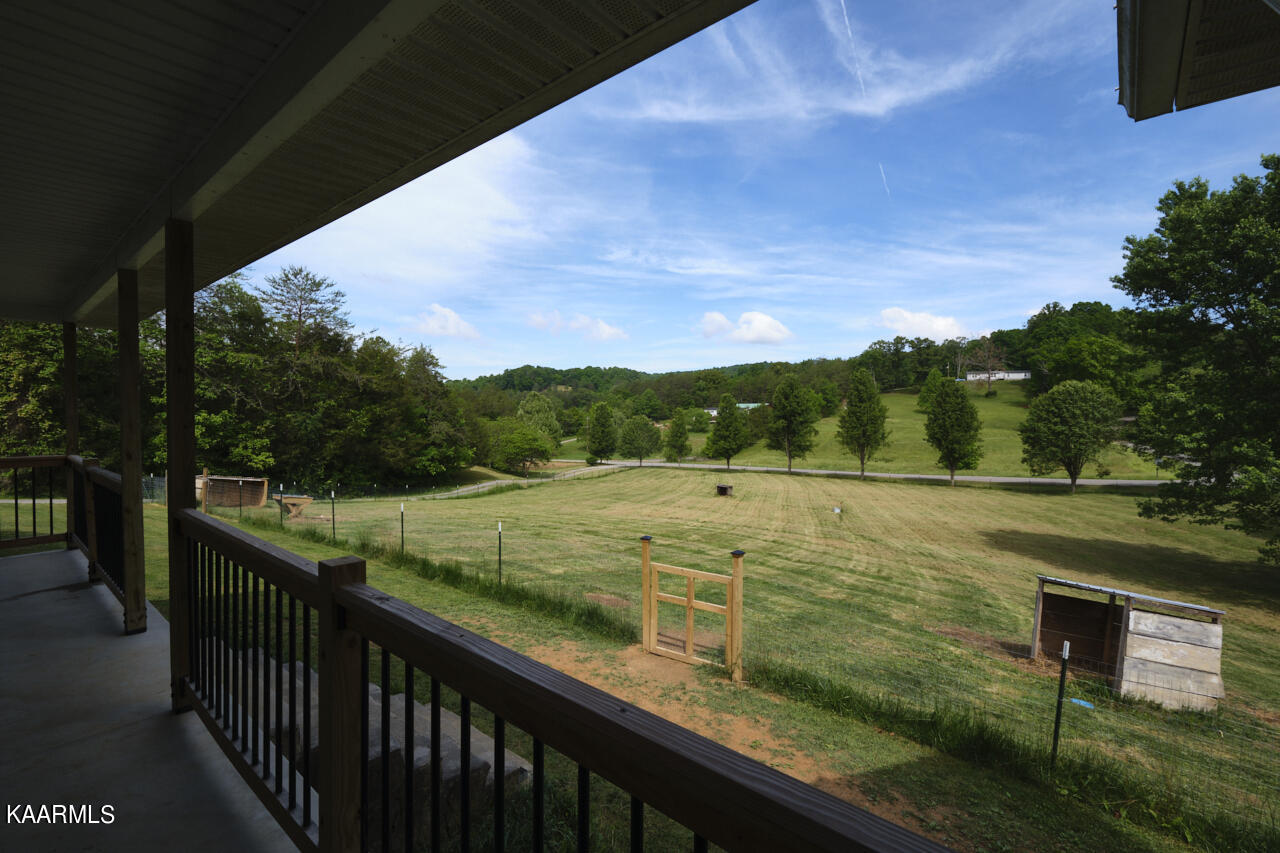 235 Raccoon Valley Rd 16