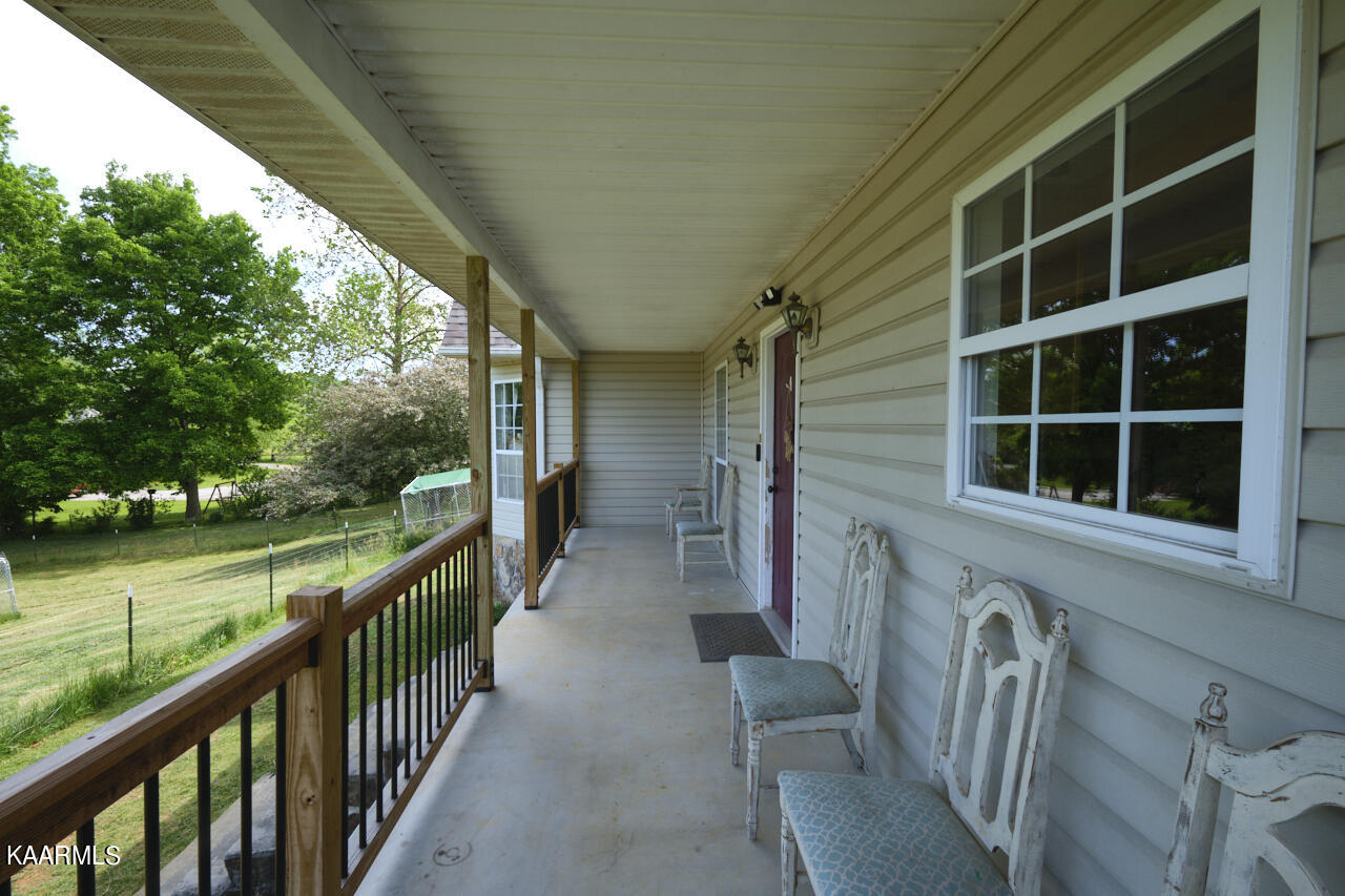 235 Raccoon Valley Road Maynardville, TN 37807 - Photo 9 of 48 235 Raccoon Valley Rd 17
