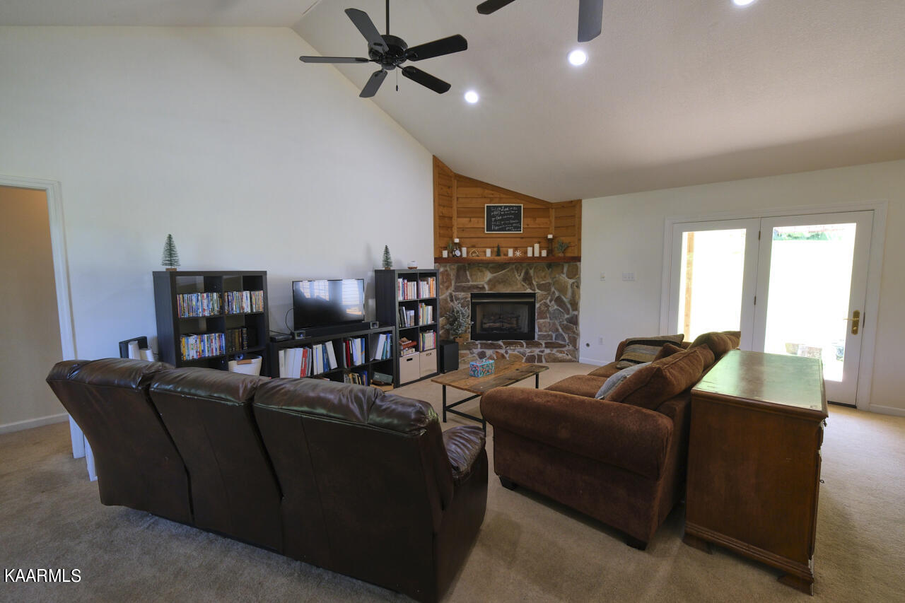 235 Raccoon Valley Road Maynardville, TN 37807 - Photo 10 of 48 235 Raccoon Valley Rd 46