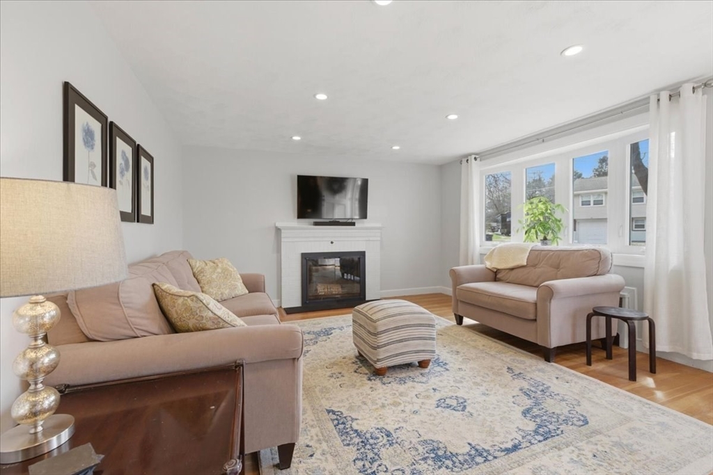 80 Willard Street Dedham, MA 02026 - Photo 3 of 42