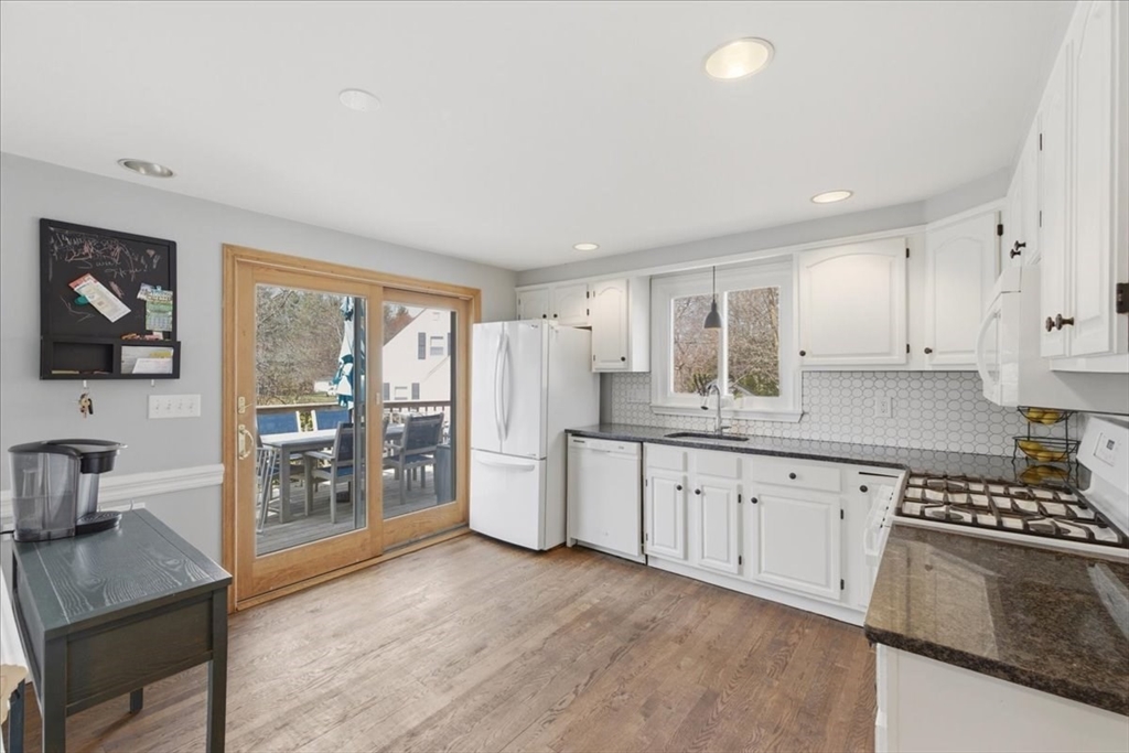 80 Willard Street Dedham, MA 02026 - Photo 7 of 42