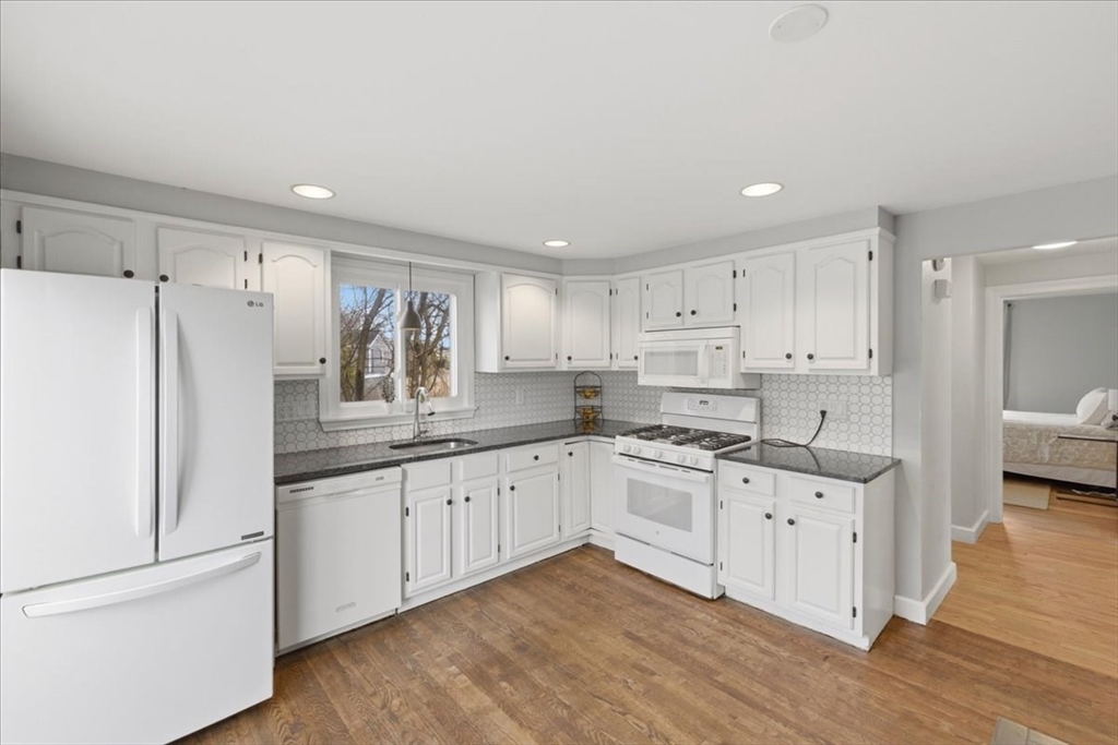 80 Willard Street Dedham, MA 02026 - Photo 9 of 42