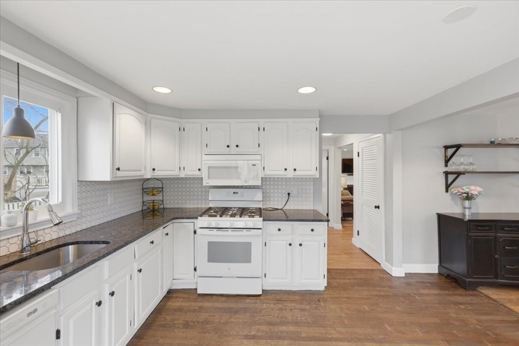 80 Willard Street Dedham, MA 02026 - Photo 10 of 42