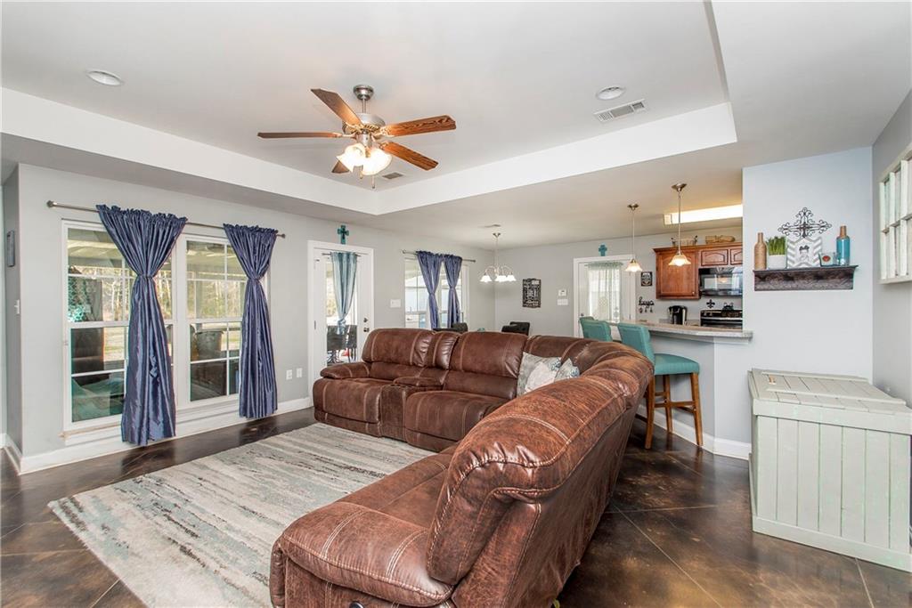11095 Breaux Road Independence, LA 70443 - Photo 4 of 35 Gallery Image 4