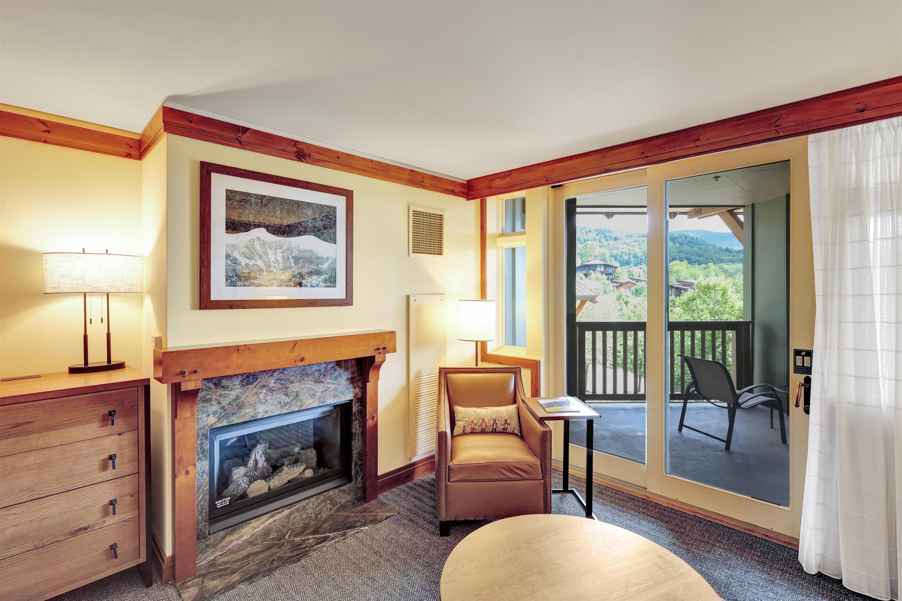 7412 Mountain Road, Unit 323 Stowe, VT 05672 - Photo 18 of 33 Gallery Image 18