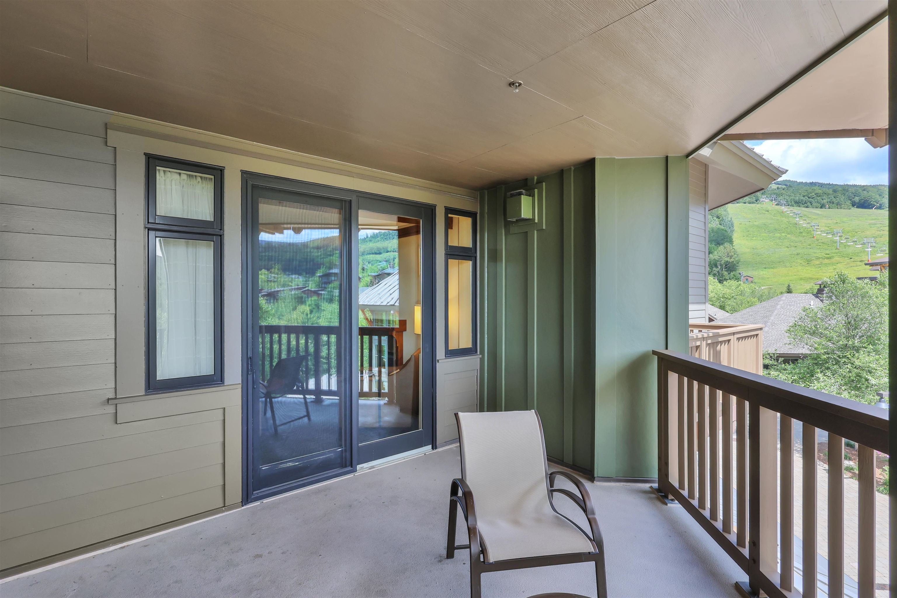 7412 Mountain Road, Unit 323 Stowe, VT 05672 - Photo 30 of 33 Gallery Image 30