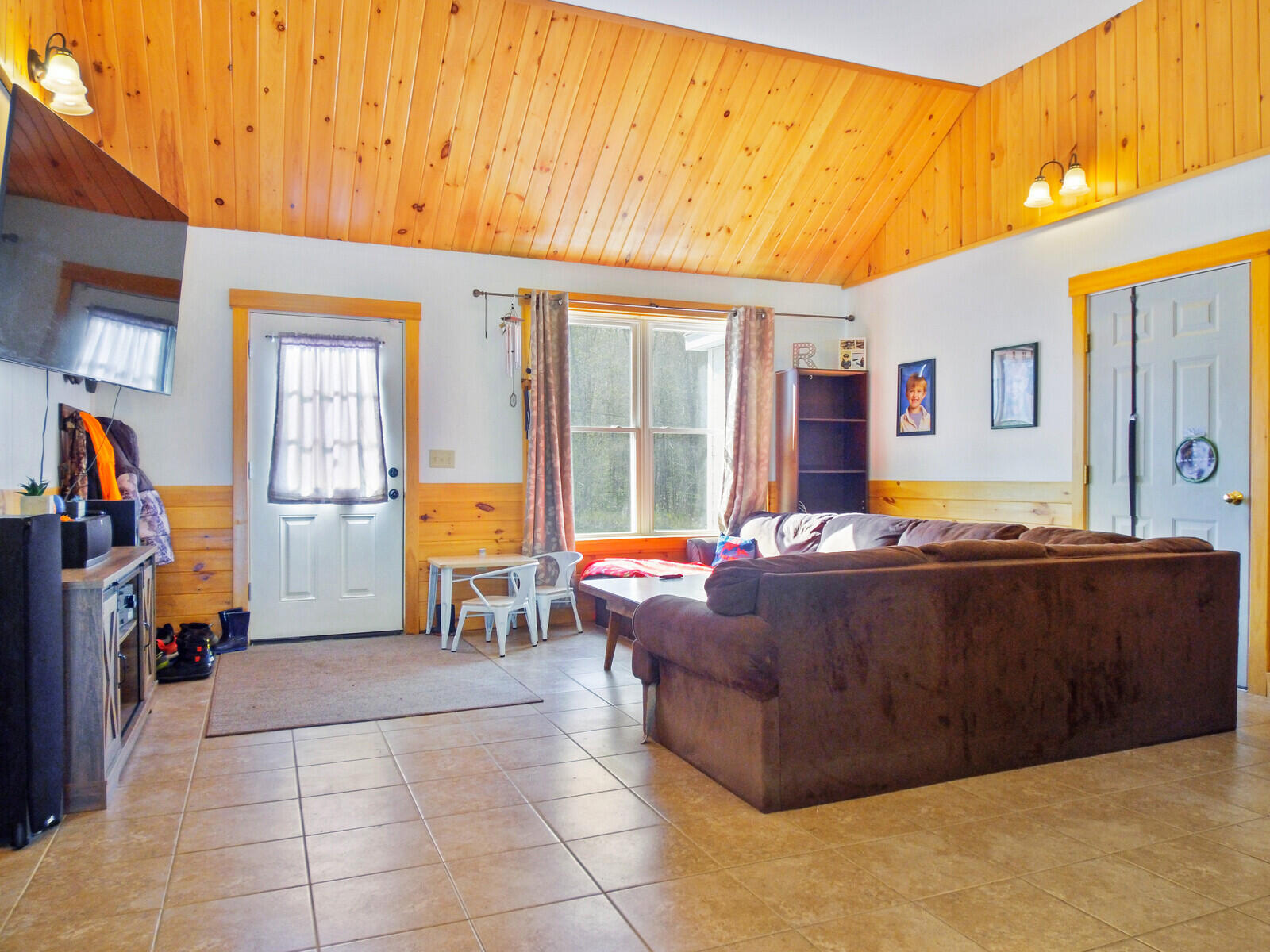 80 Chesterville Hill Road Chesterville, ME 04938 - Photo 13 of 44 43_Int_828_DxO_mls