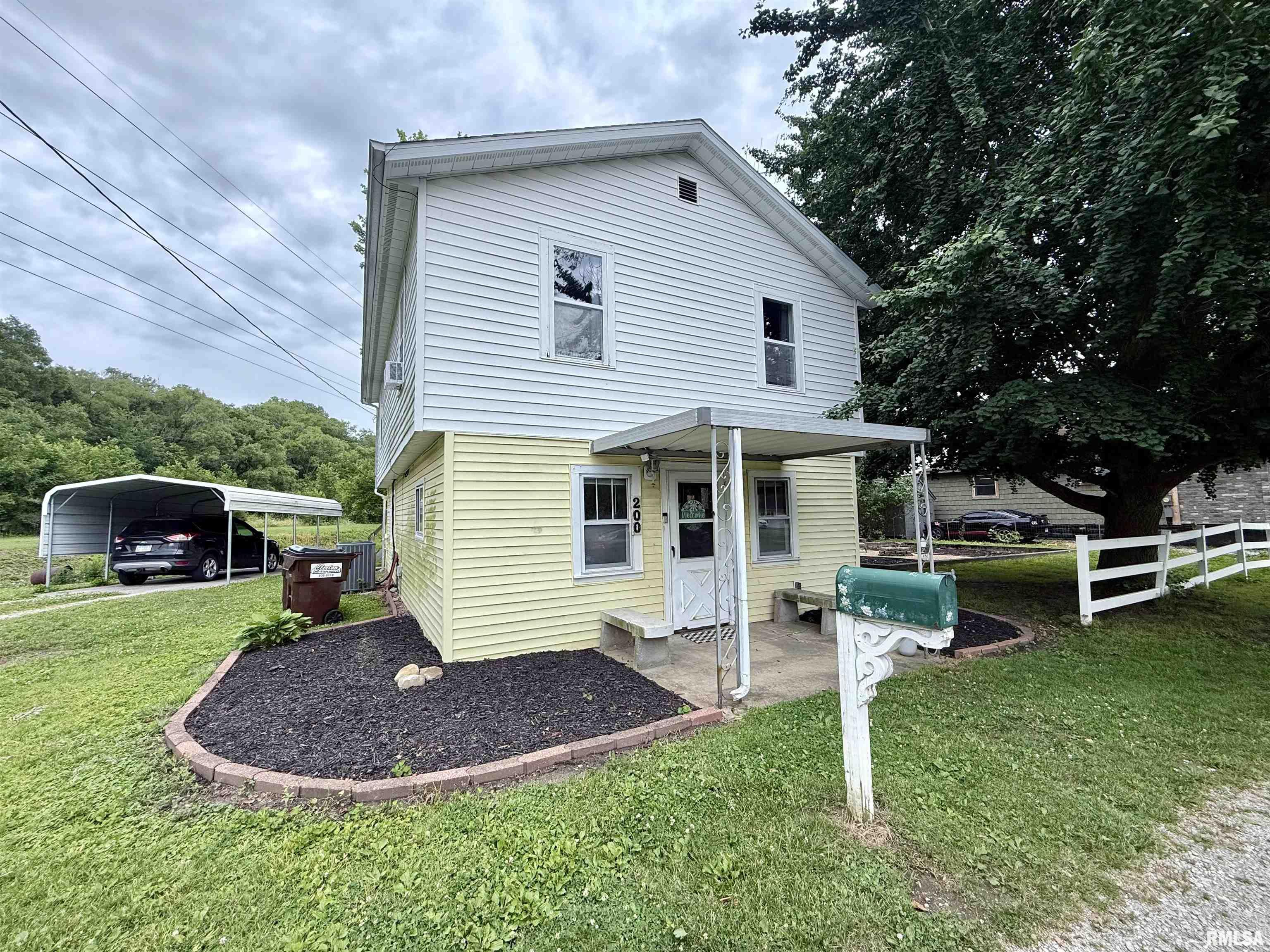 200 North Potts Road Taylorville, IL 62568 - Photo 1 of 32