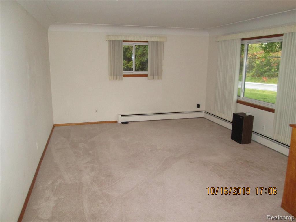 2485 Michigan Road Port Huron, MI 48060 - Photo 7 of 46