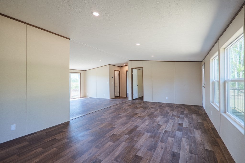 3773 Byrd Road Valdosta, GA 31606 - Photo 6 of 36 Gallery Image 6