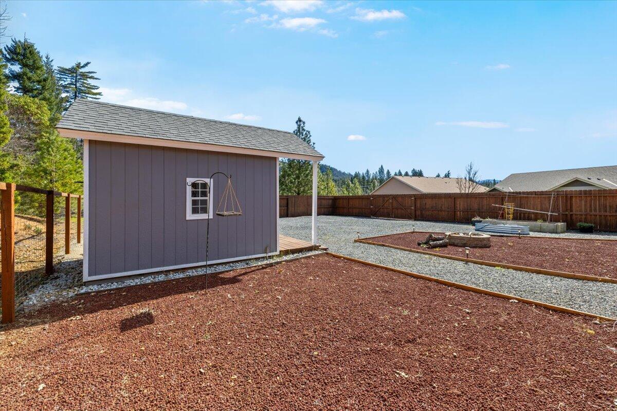 353 Cedar Ridge Drive Cave Junction, OR 97523 - Photo 30 of 45 30-CI_9801