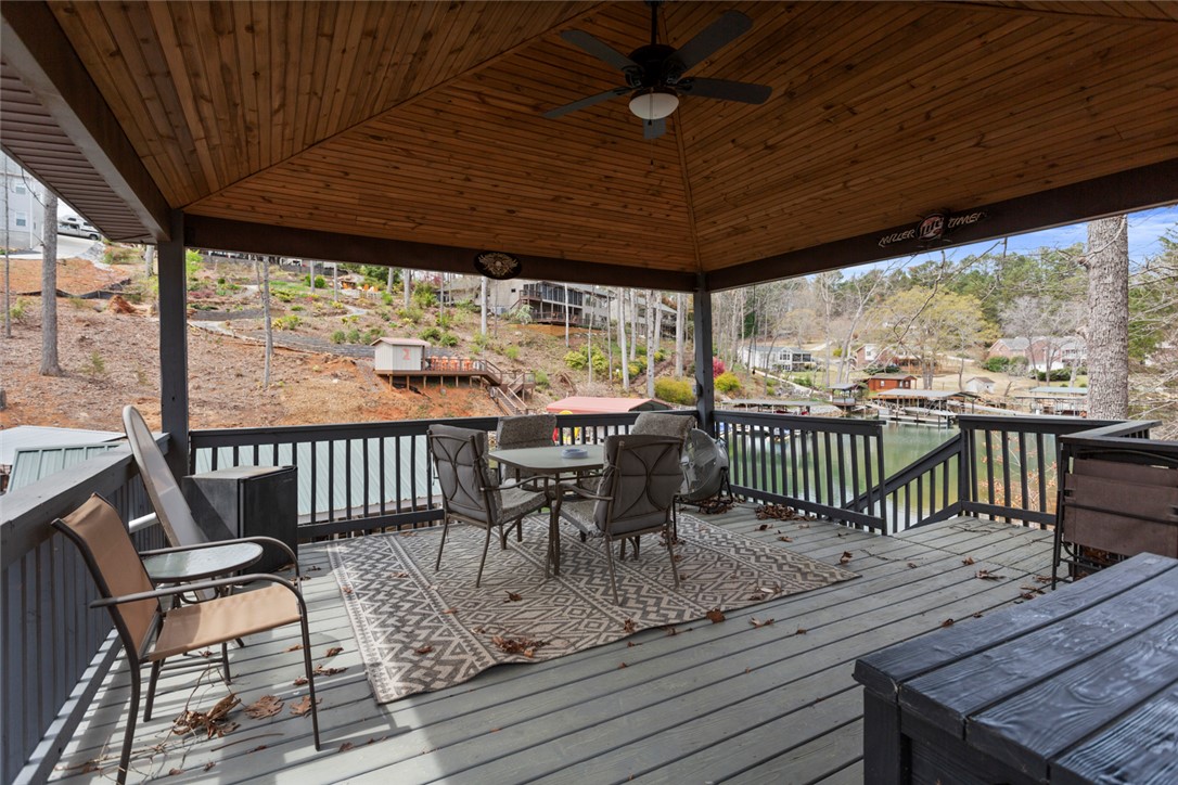 409 Hebron Road Seneca, SC 29672 - Photo 7 of 41 Gallery Image 7