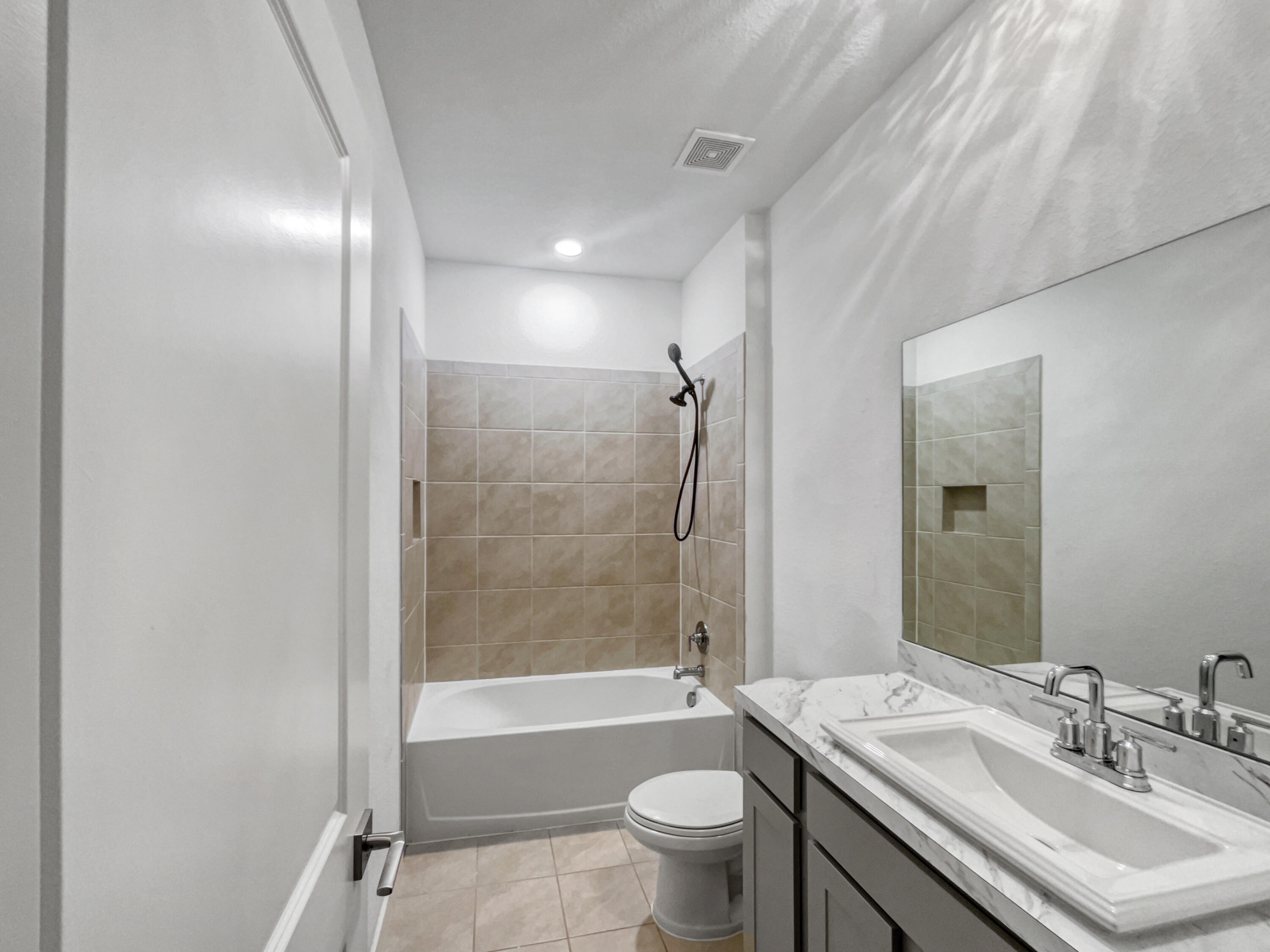 180 Bandol Street Riviera Beach, FL 33404 - Photo 17 of 28 listing_16