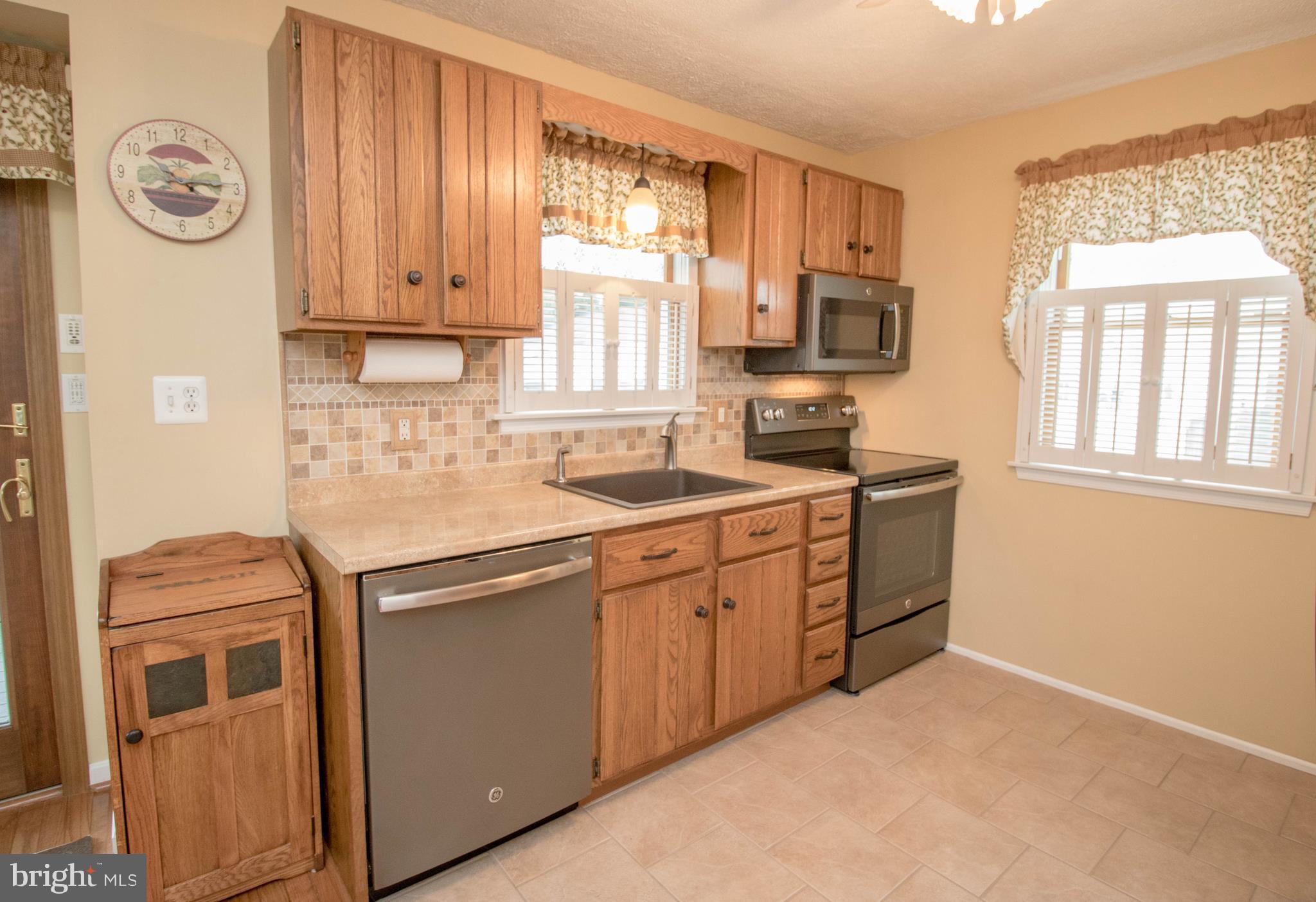 419 Haslett Road Joppa, MD 21085 - Photo 8 of 35 Kitchen