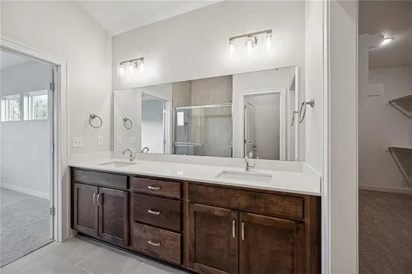 $649,950 | 901 Reed Drive, Raymore, MO 64083