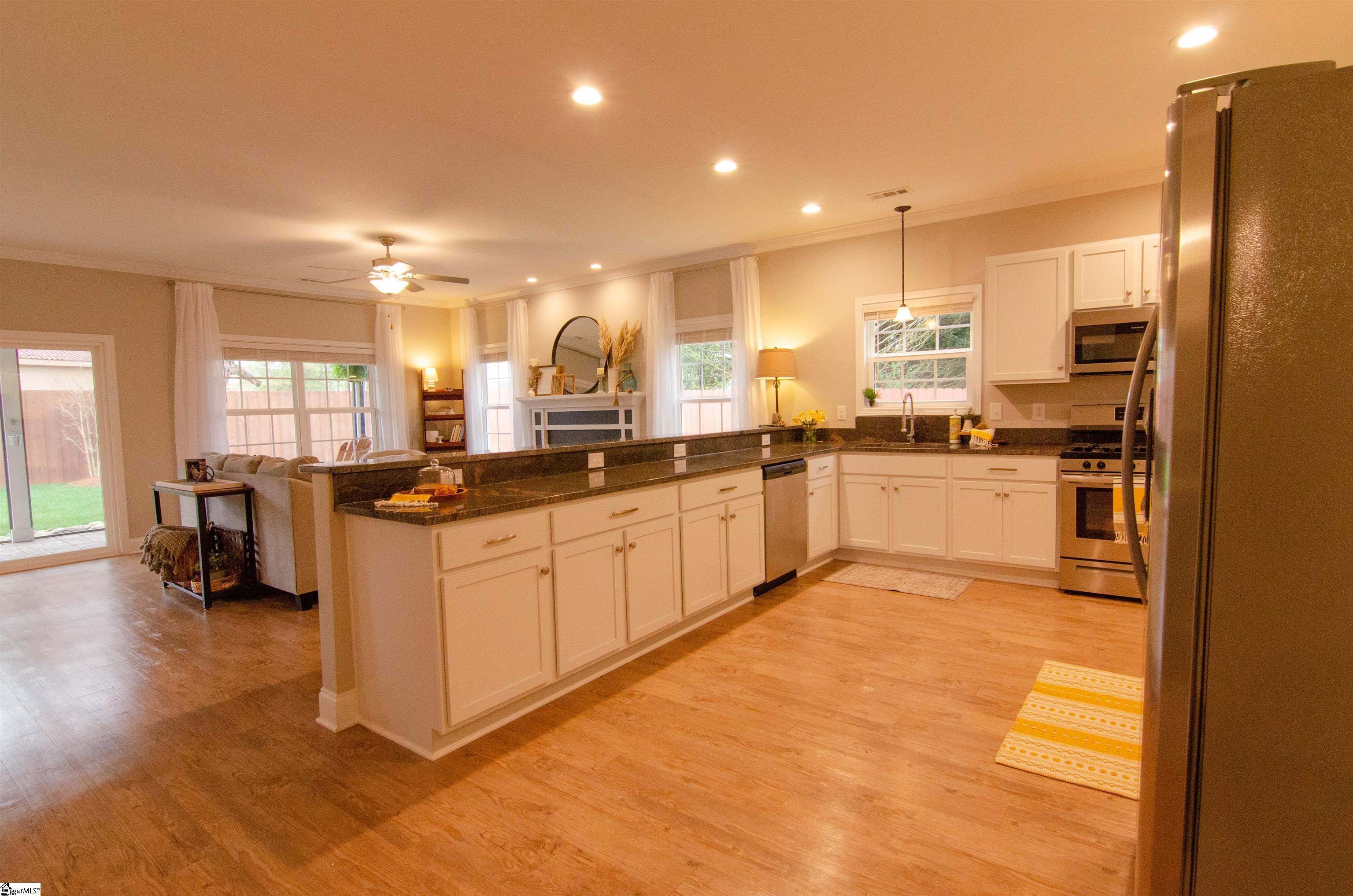 116 Dayton School Road Easley, SC 29642 - Photo 6 of 34 Gallery Image 6