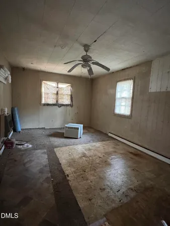 $69,000 | 210 Zollicoffer Avenue, Henderson, NC 27536