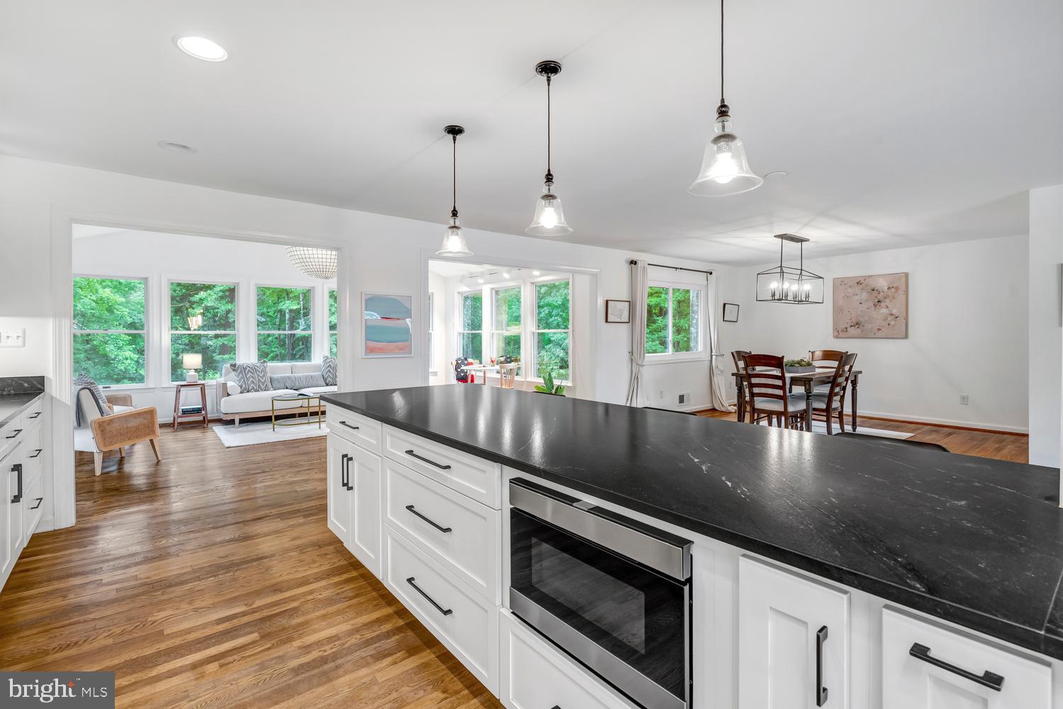 8809 Gateshead Road Alexandria, VA 22309 - Photo 12 of 51 Gallery Image 12