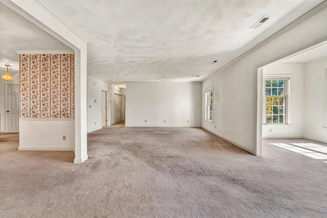 $279,950 | 4631 Heather Drive Southwest, Unit 209, Roanoke, VA 24018