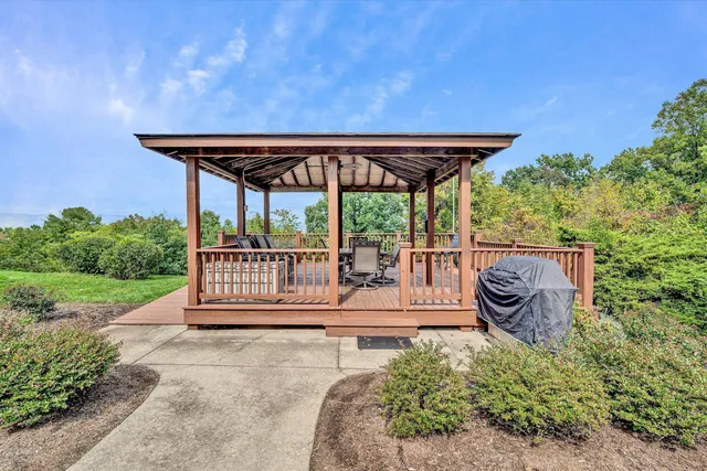 $279,950 | 4631 Heather Drive Southwest, Unit 209, Roanoke, VA 24018