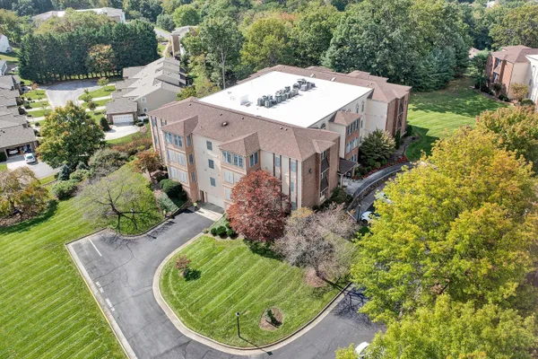 $279,950 | 4631 Heather Drive Southwest, Unit 209, Roanoke, VA 24018