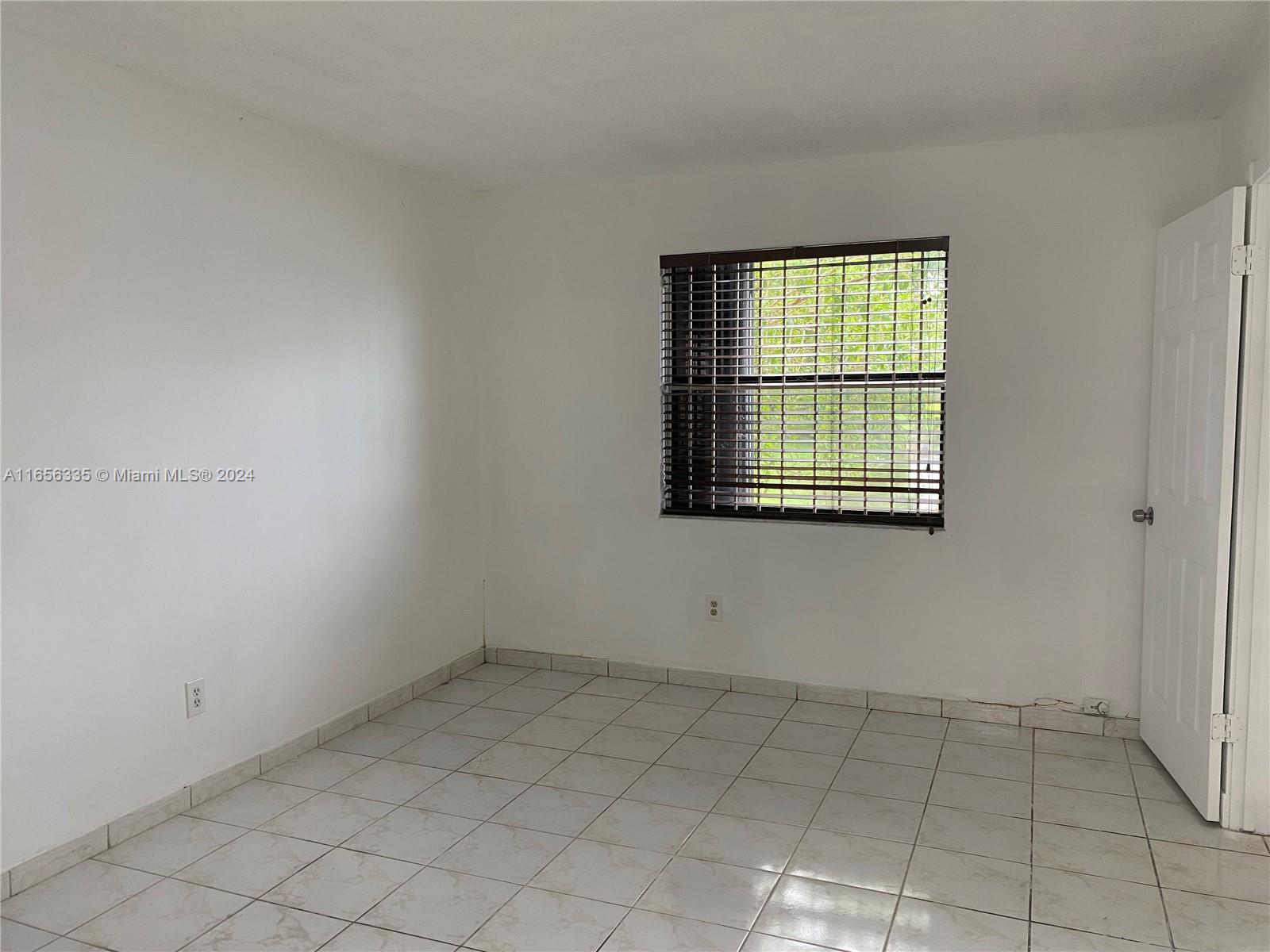 2460 West 67th Place, Unit 10127 Hialeah, FL 33016 - Photo 17 of 36