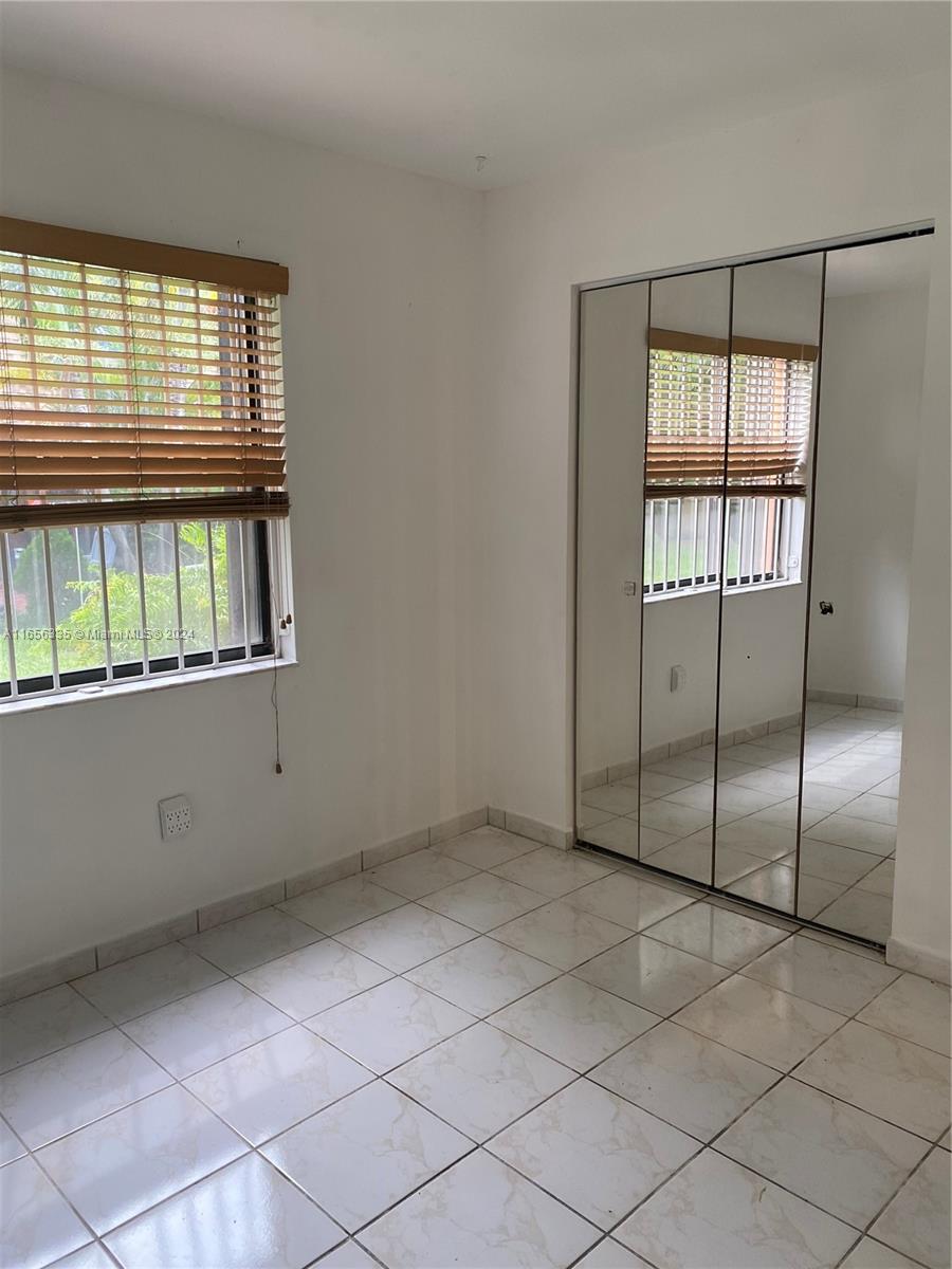 2460 West 67th Place, Unit 10127 Hialeah, FL 33016 - Photo 25 of 36