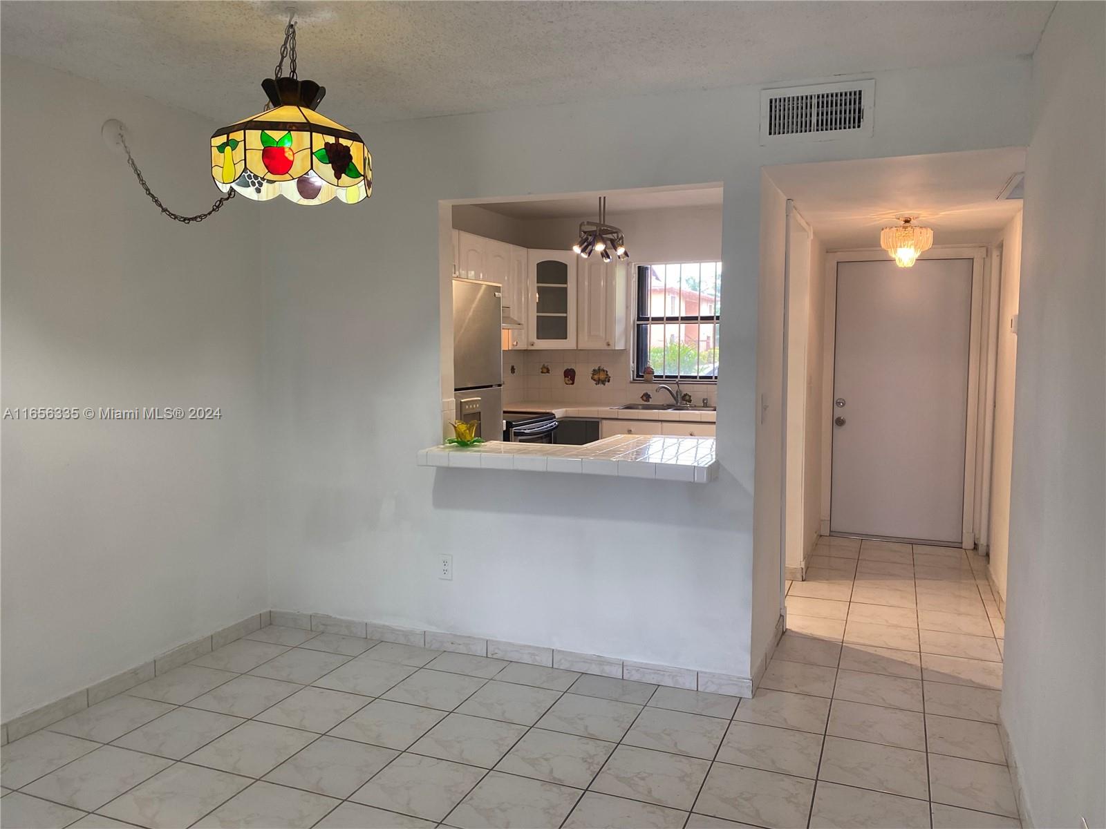 2460 West 67th Place, Unit 10127 Hialeah, FL 33016 - Photo 9 of 36