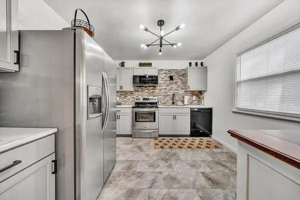 $350,000 | 2630 Puckett Circle, Salem, VA 24153