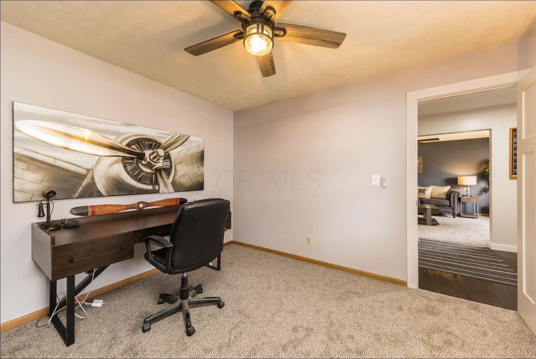 464 Heather Hill Road Columbus, OH 43213 - Photo 4 of 45 Gallery Image 4