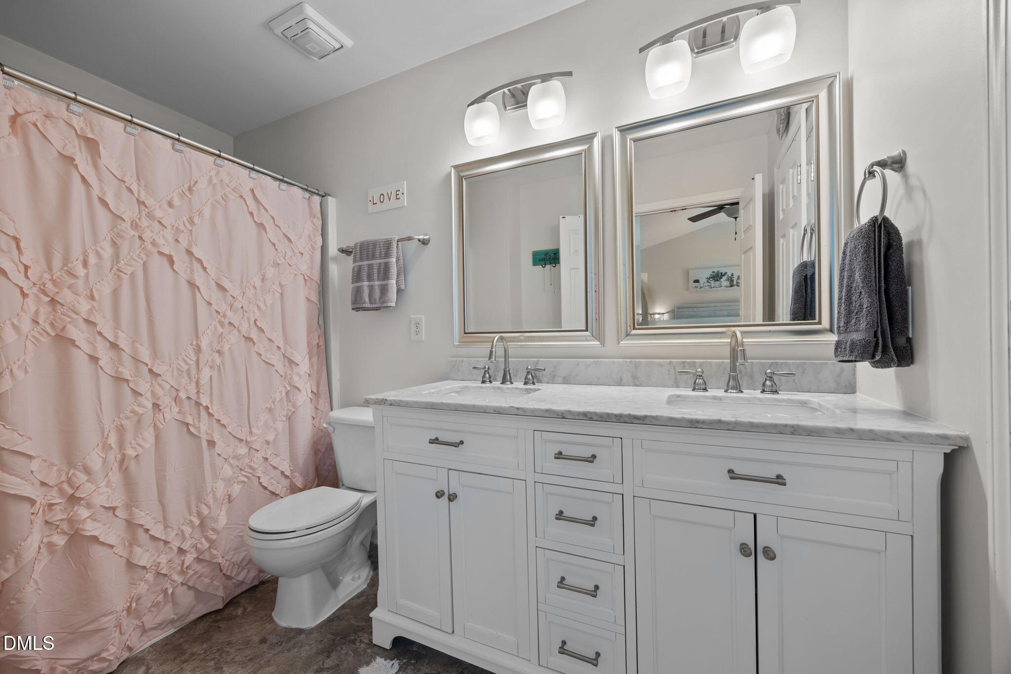 4252 Vienna Crest Drive Raleigh, NC 27613 - Photo 11 of 27 41-web-or-mls-IMG_7827