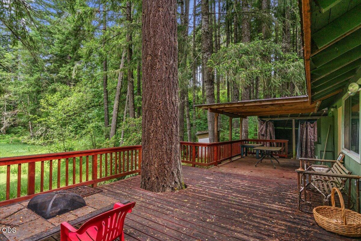 22606 Milk Ranch Road Scotts Mills, OR 97375 - Photo 25 of 34 Gallery Image 25