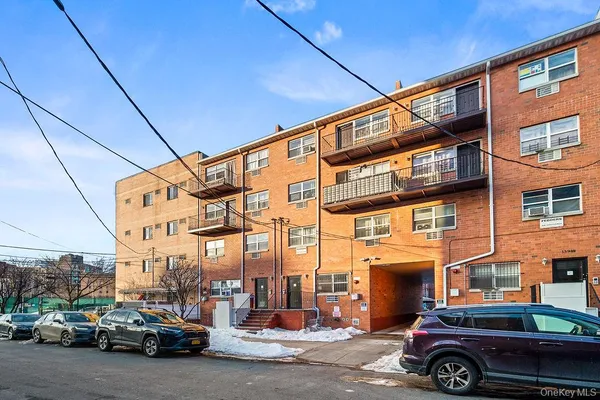 $2,990,000 | 139-09 34th Avenue | Flushing