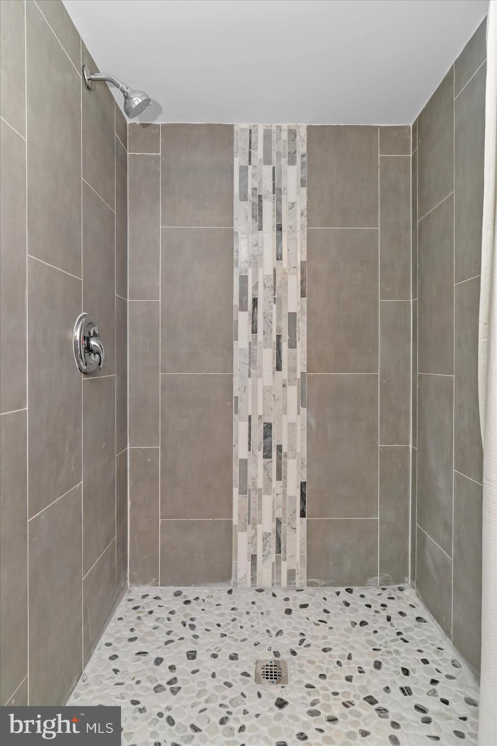 3803 Flowerton Road Baltimore, MD 21229 - Photo 27 of 44 Gallery Image 27